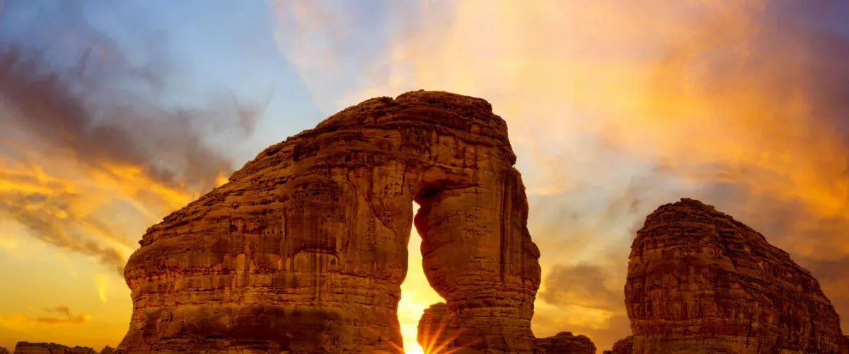 Elephant Rock in Al Ula: Nature